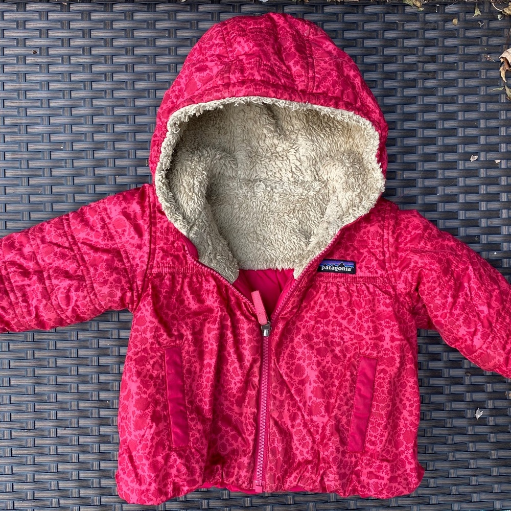 Patagonia jacket/coat! Reversible!
